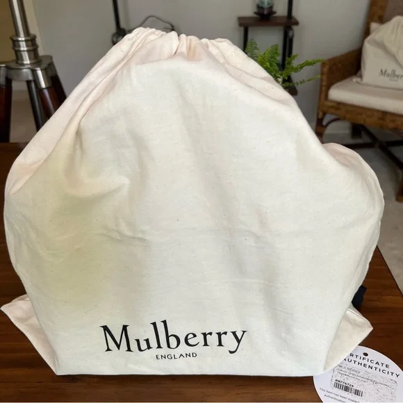 MULBERRY Classic Grain Small New Bayswater in Black